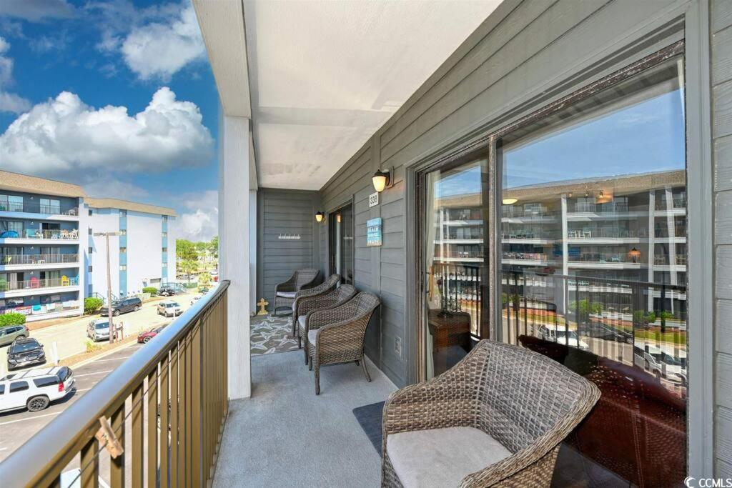 Family Friendly, Cozy, Home At The Beach Миртл-Бич Экстерьер фото